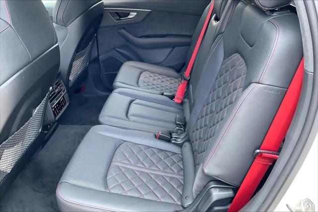 2026 Audi SQ7 Prestige TFSI quattro tiptronic