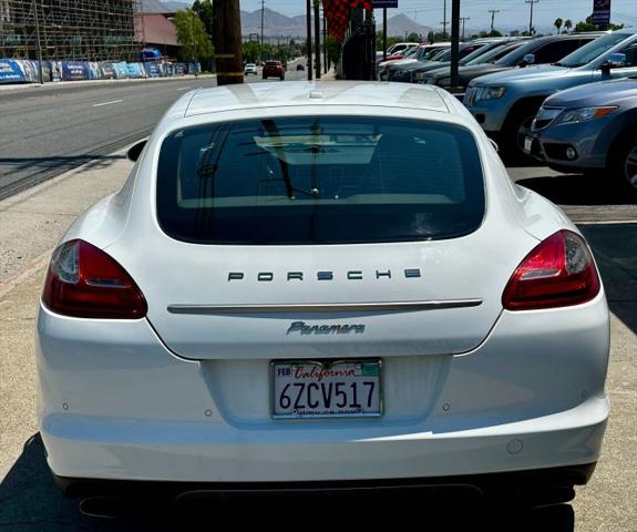 2013 Porsche Panamera Base