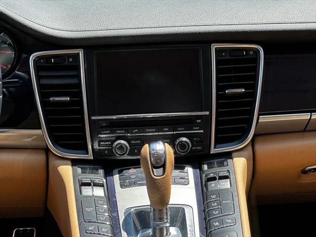 2013 Porsche Panamera Base