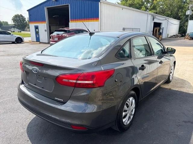 2016 Ford Focus S