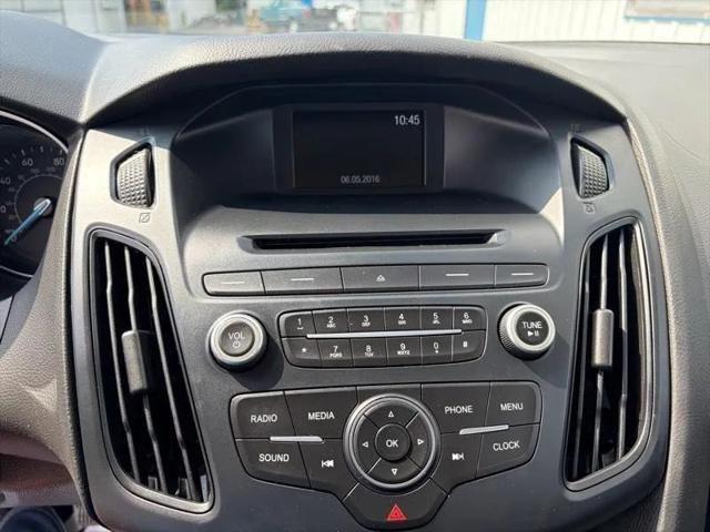 2016 Ford Focus S
