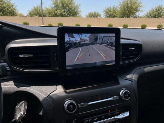 2020 Ford Explorer Base