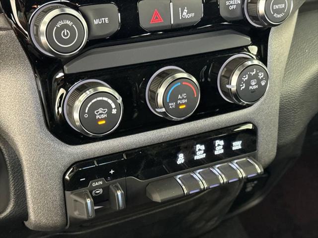 2026 Ram 1500 Warlock Crew Cab 4x4 57 Box