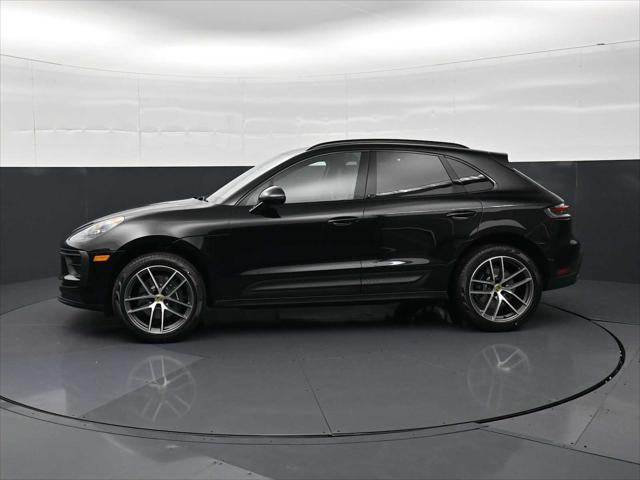 2026 Porsche Macan AWD