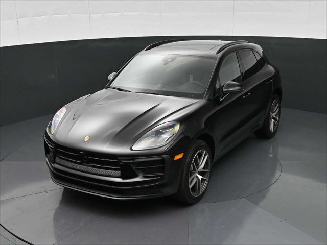 2026 Porsche Macan AWD