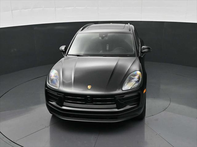 2026 Porsche Macan AWD