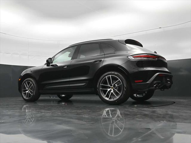 2026 Porsche Macan AWD