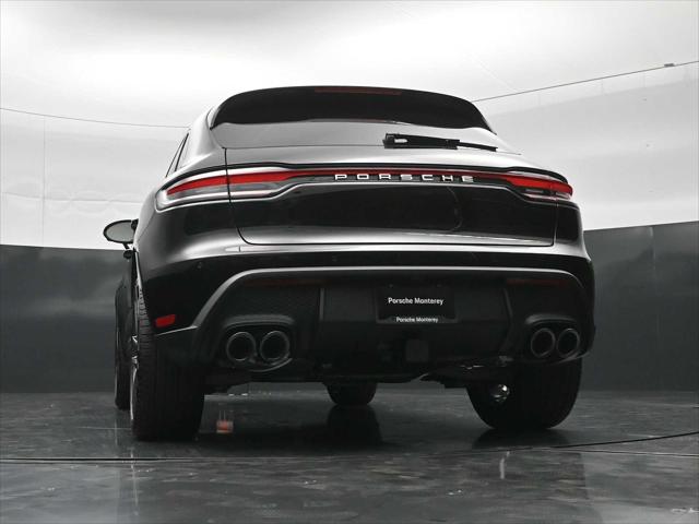 2026 Porsche Macan AWD