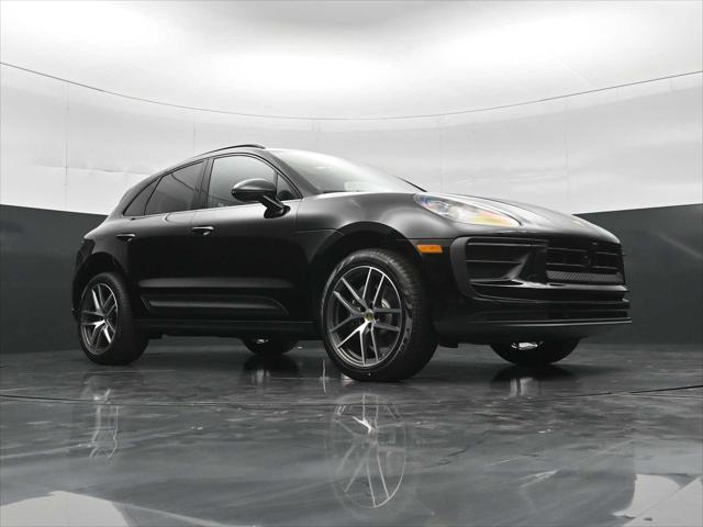 2026 Porsche Macan AWD