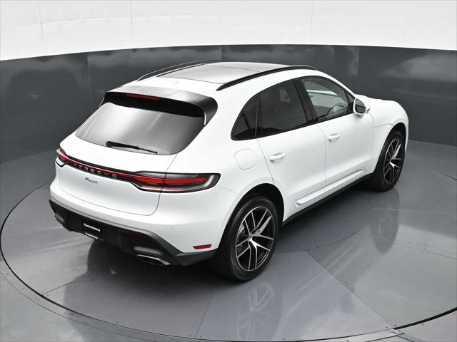 2026 Porsche Macan AWD
