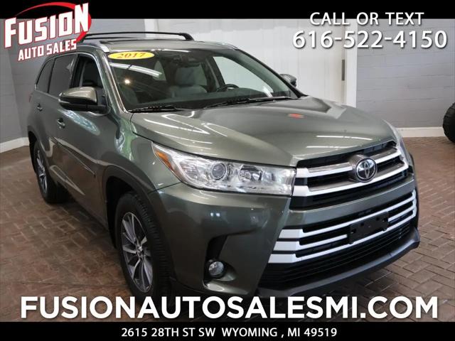 2017 Toyota Highlander XLE for sale in Wyoming, MI