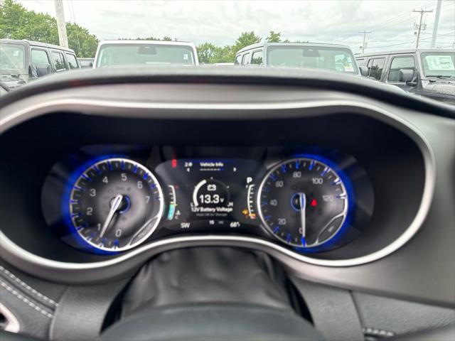 2027 Chrysler Pacifica Limited
