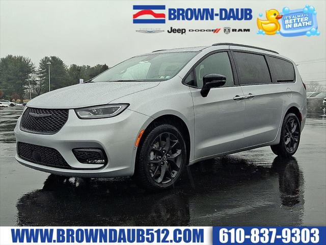 2026 Chrysler Pacifica Limited AWD for sale in Bath, PA