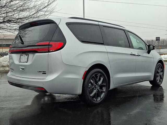 2026 Chrysler Pacifica Limited AWD