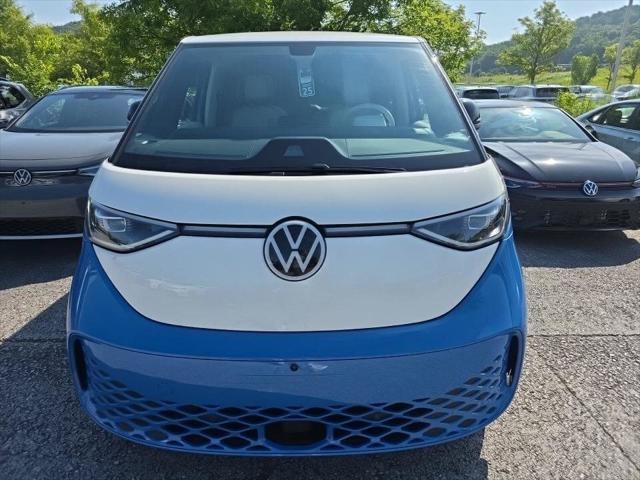 2025 Volkswagen ID. Buzz 1st Edition with 4MOTION 2025 Volkswagen ID. Buzz 1st Edition with 4MOTION