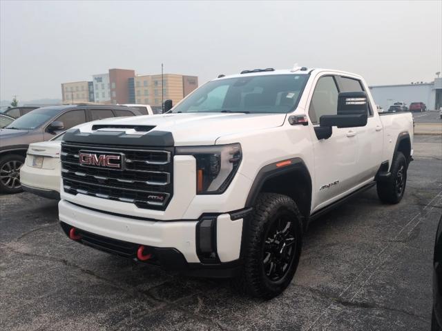 2024 GMC Sierra 2500HD 4WD Crew Cab Standard Bed AT4 for sale in Warsaw, IN
