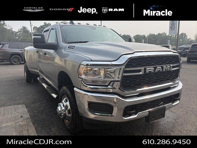 2023 RAM 3500 Tradesman Crew Cab 4x4 8 Box 2023 RAM 3500 Tradesman Crew Cab 4x4 8 Box