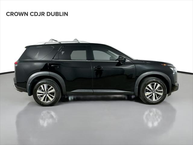 2023 Nissan Pathfinder SL 4WD