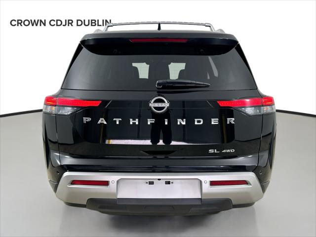 2023 Nissan Pathfinder SL 4WD