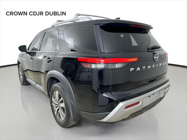 2023 Nissan Pathfinder SL 4WD