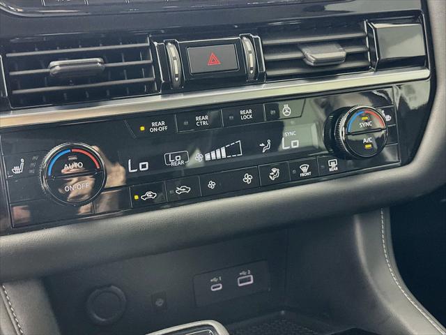 2023 Nissan Pathfinder SL 4WD