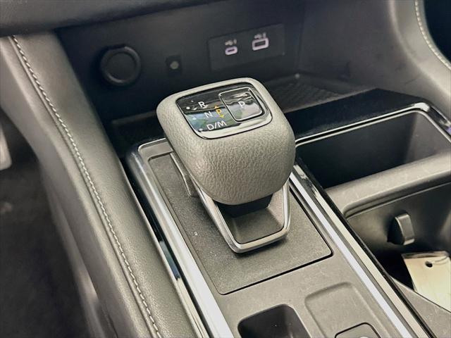 2023 Nissan Pathfinder SL 4WD