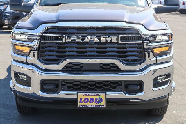 2026 Ram 3500 Tradesman Crew Cab 4x4 8 Box