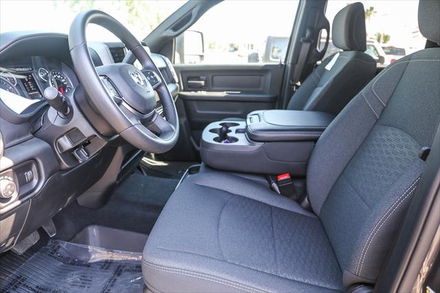 2026 Ram 3500 Tradesman Crew Cab 4x4 8 Box