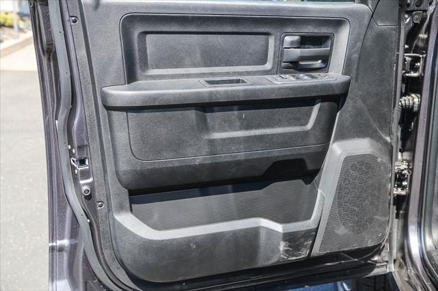 2026 Ram 3500 Tradesman Crew Cab 4x4 8 Box