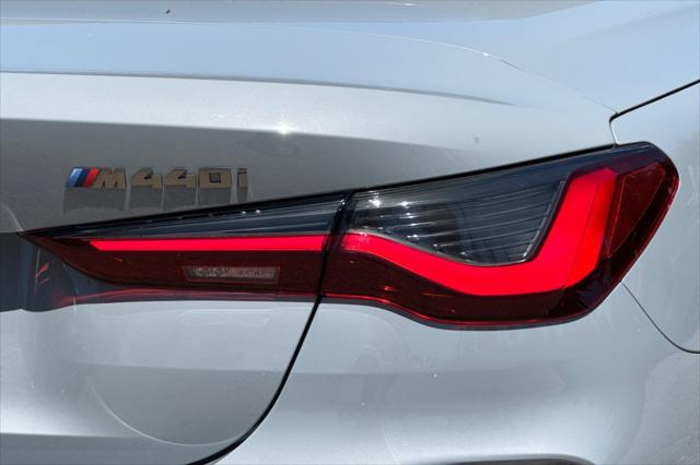 2022 BMW M4 M440i