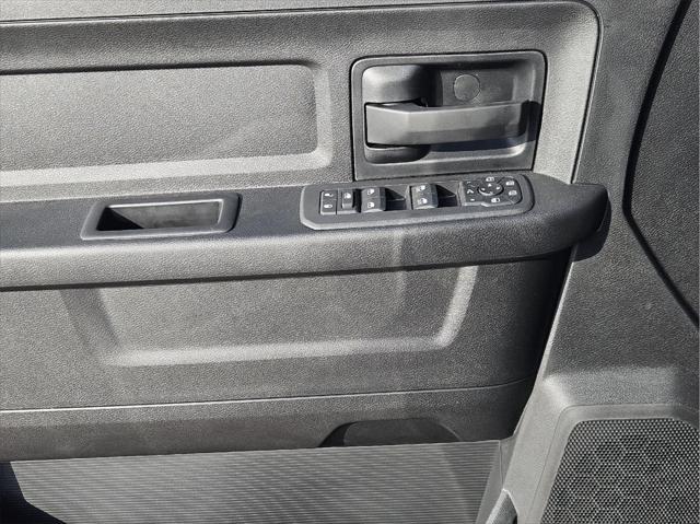 2026 Ram 2500 Black Express Crew Cab 4x4 64 Box