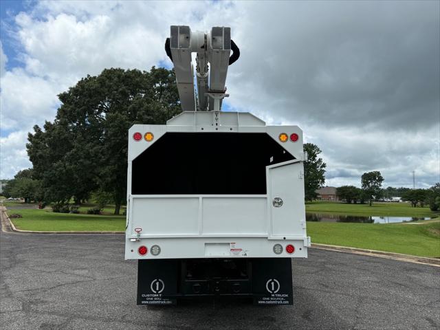 2024 Freightliner M2 -106 4x2 Terex Utilities