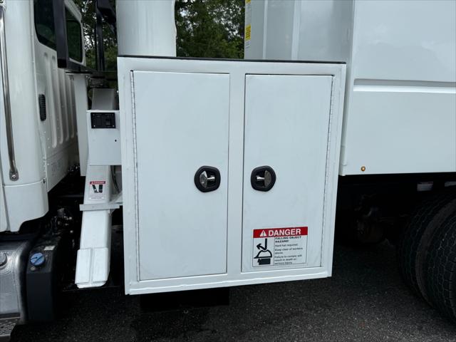 2024 Freightliner M2 -106 4x2 Terex Utilities