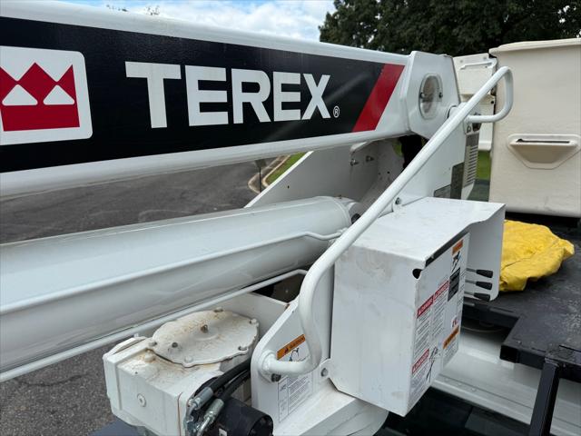 2024 Freightliner M2 -106 4x2 Terex Utilities