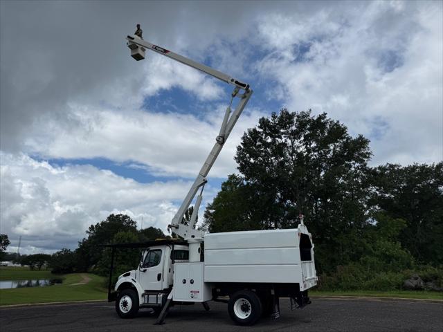 2024 Freightliner M2 -106 4x2 Terex Utilities