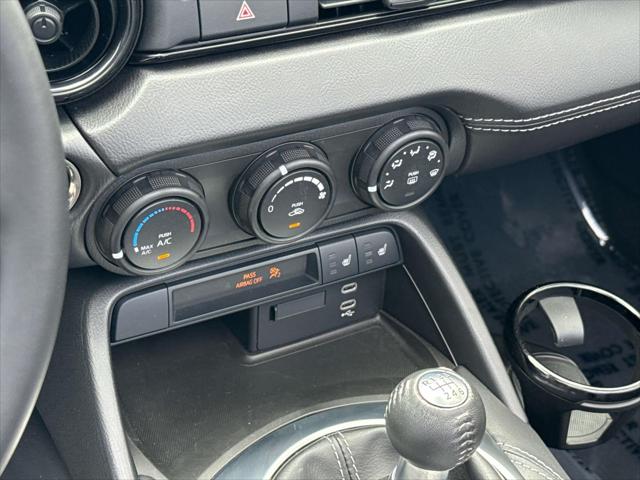 2025 Mazda MX-5 Club