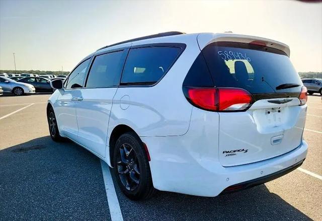 2019 Chrysler Pacifica Touring L Plus