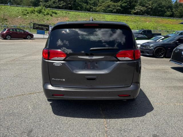 2019 Chrysler Pacifica LX
