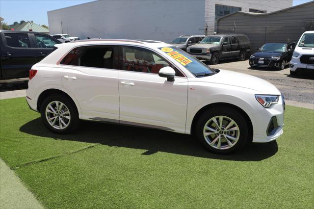 2024 Audi Q3 Premium 45 TFSI S line quattro Tiptronic