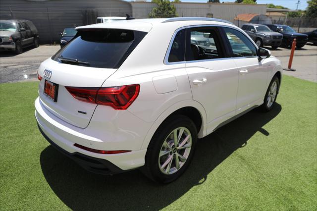 2024 Audi Q3 Premium 45 TFSI S line quattro Tiptronic