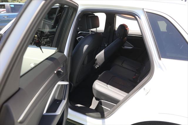 2024 Audi Q3 Premium 45 TFSI S line quattro Tiptronic