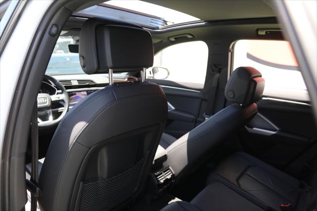 2024 Audi Q3 Premium 45 TFSI S line quattro Tiptronic