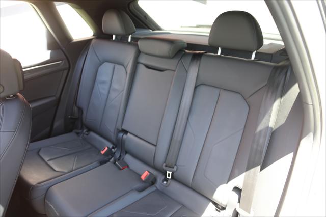 2024 Audi Q3 Premium 45 TFSI S line quattro Tiptronic