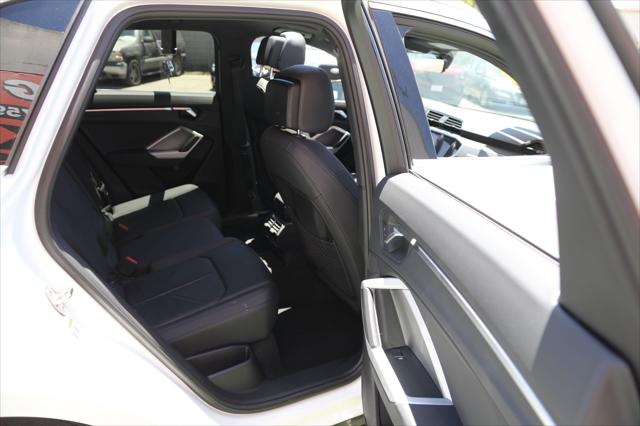 2024 Audi Q3 Premium 45 TFSI S line quattro Tiptronic