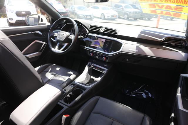 2024 Audi Q3 Premium 45 TFSI S line quattro Tiptronic
