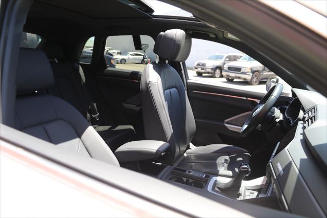 2024 Audi Q3 Premium 45 TFSI S line quattro Tiptronic