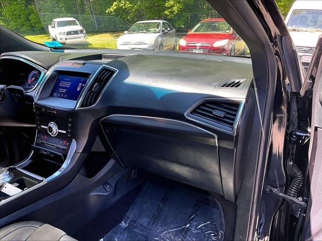 2020 Ford Edge ST