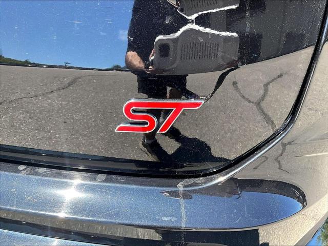 2020 Ford Edge ST