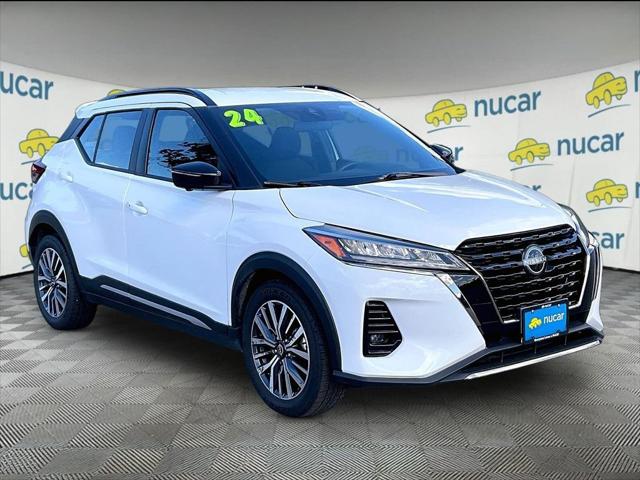 2024 Nissan Kicks SR Xtronic CVT for sale in Norwood, MA