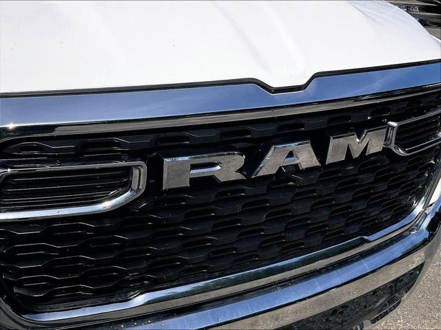 2025 Ram 1500 Big Horn Crew Cab 4x4 57 Box